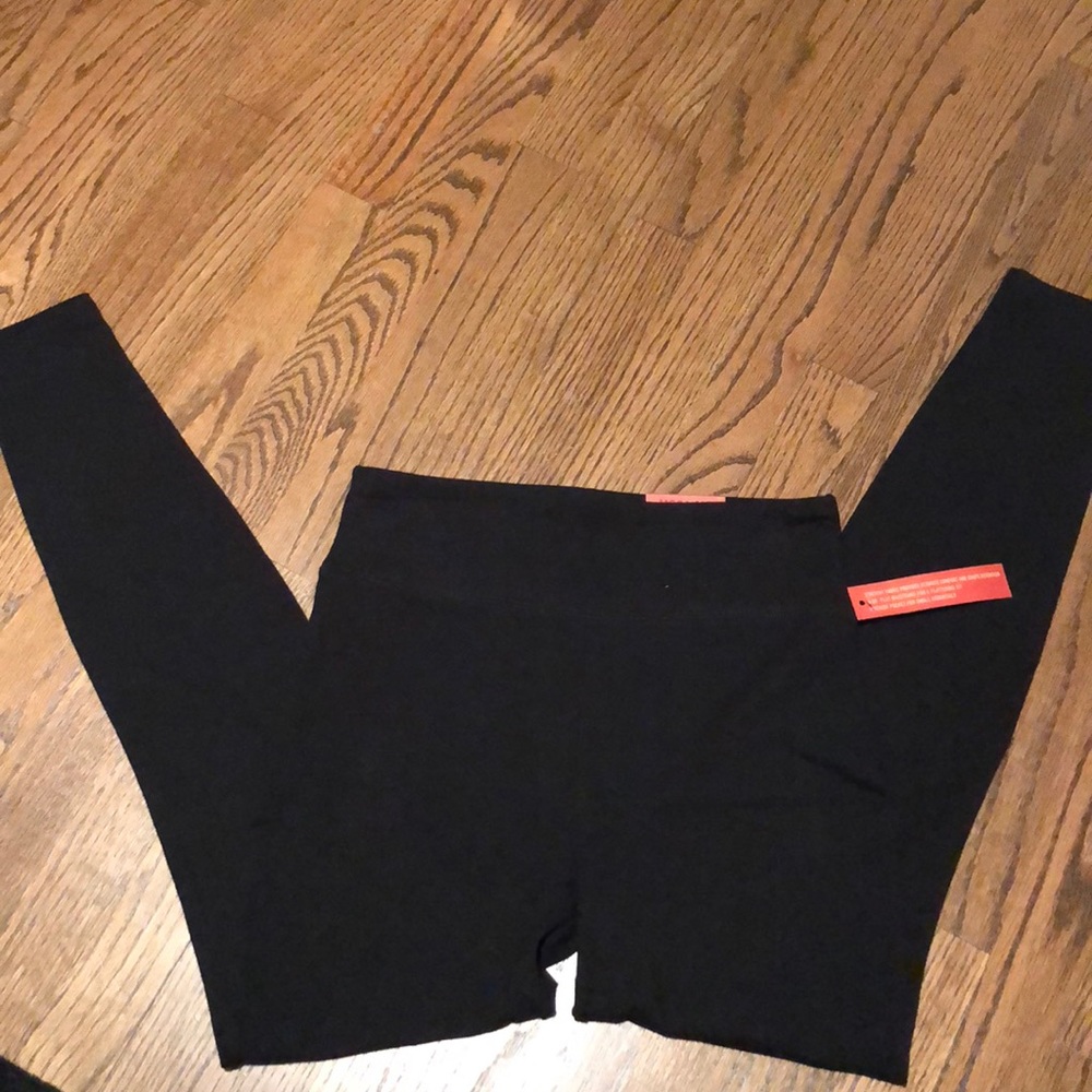 Black leggings